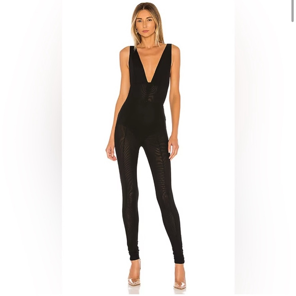 NBD Black Deep V Sleeveless Jumpsuit